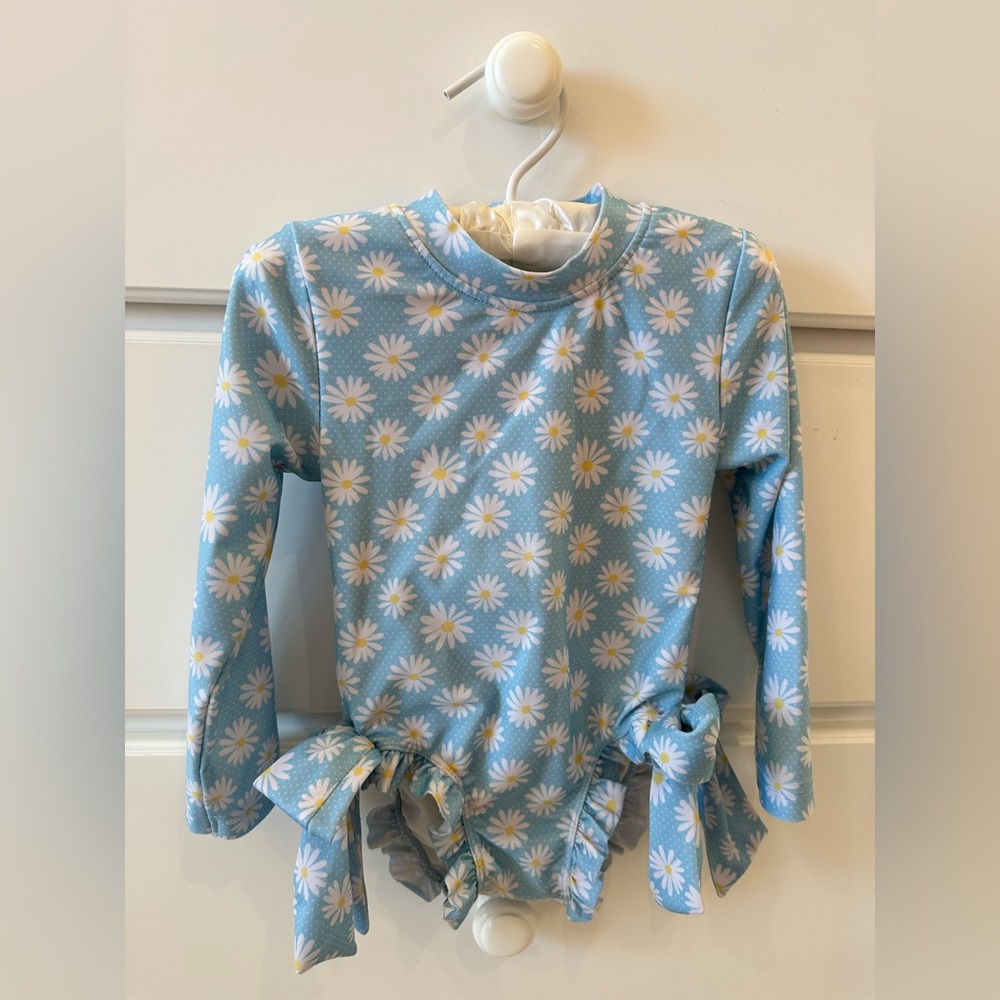 Long sleeve size 24m swim suit